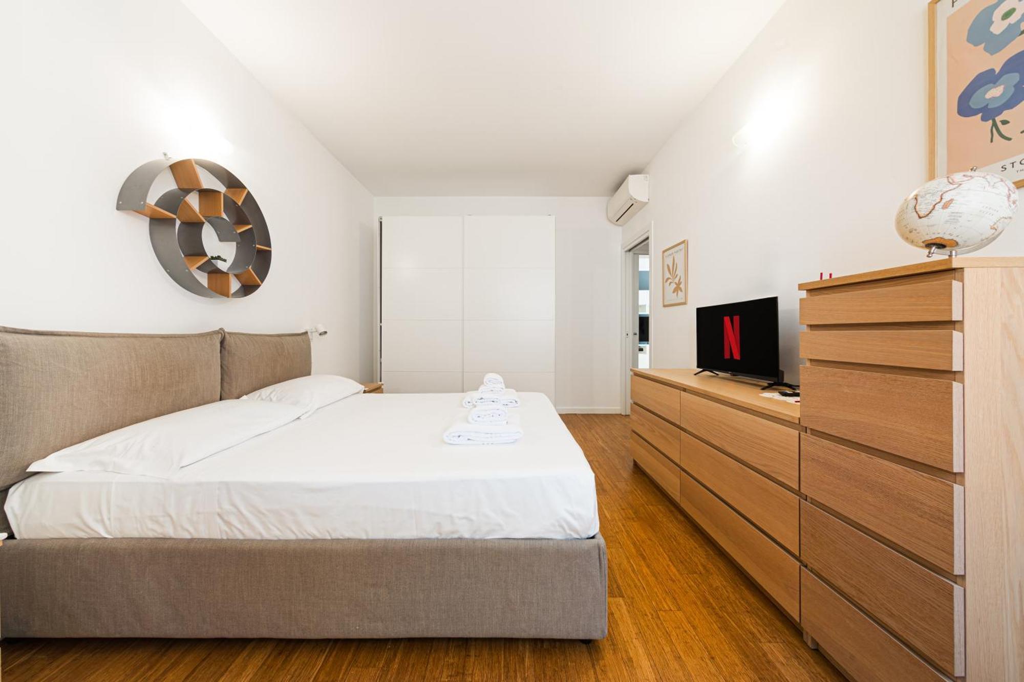 Nettuno Apartment - Private Garden In Bologna Center Екстер'єр фото