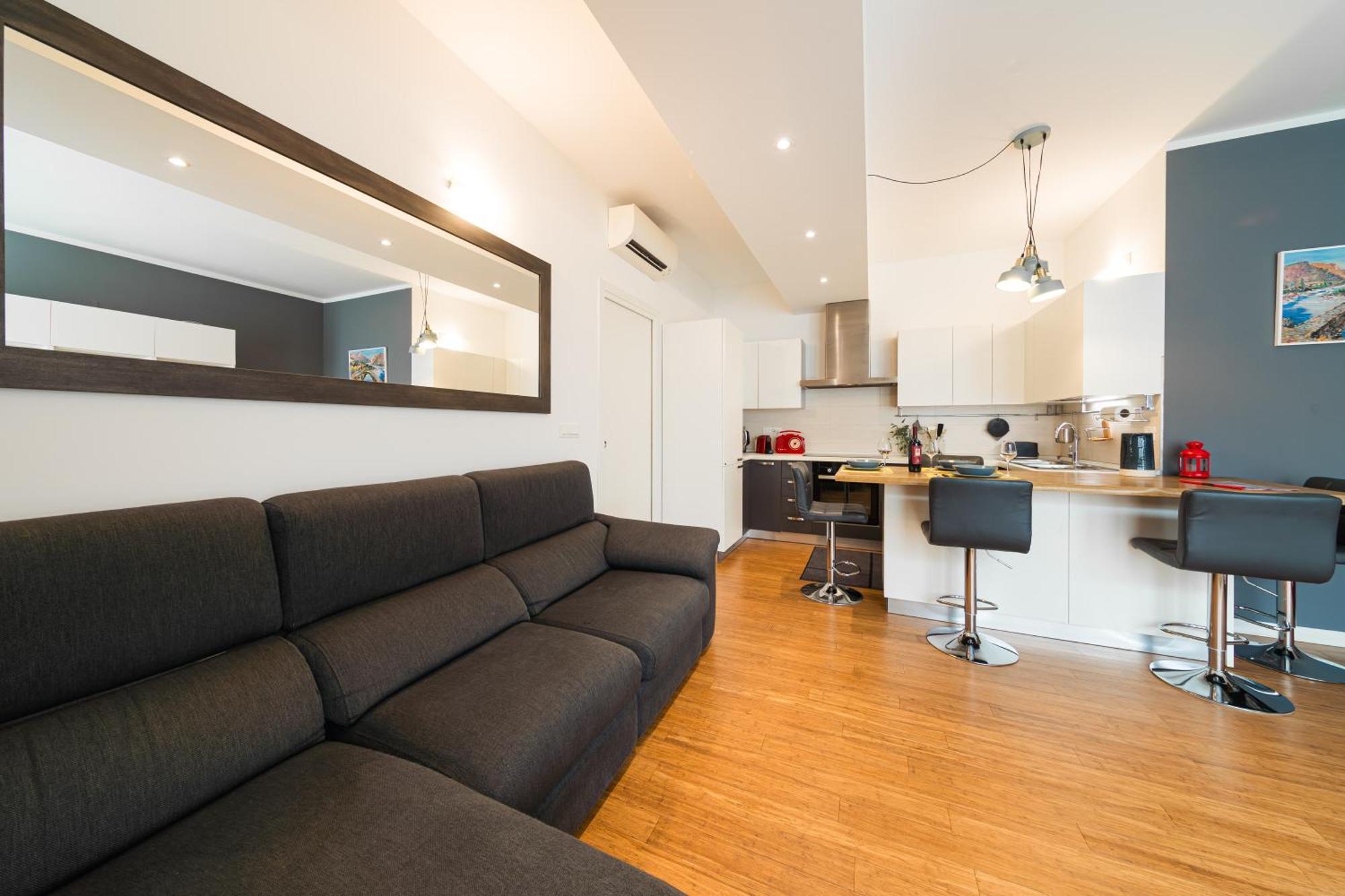 Nettuno Apartment - Private Garden In Bologna Center Екстер'єр фото
