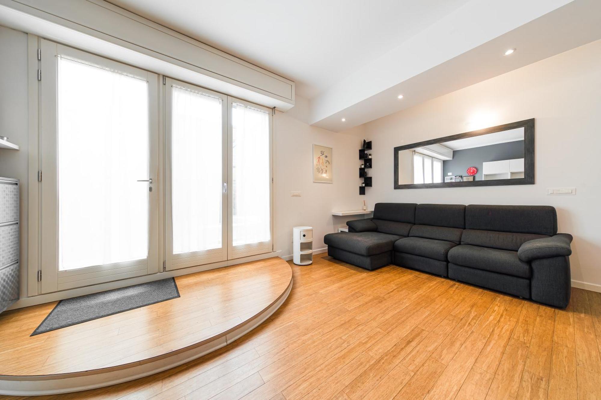 Nettuno Apartment - Private Garden In Bologna Center Екстер'єр фото
