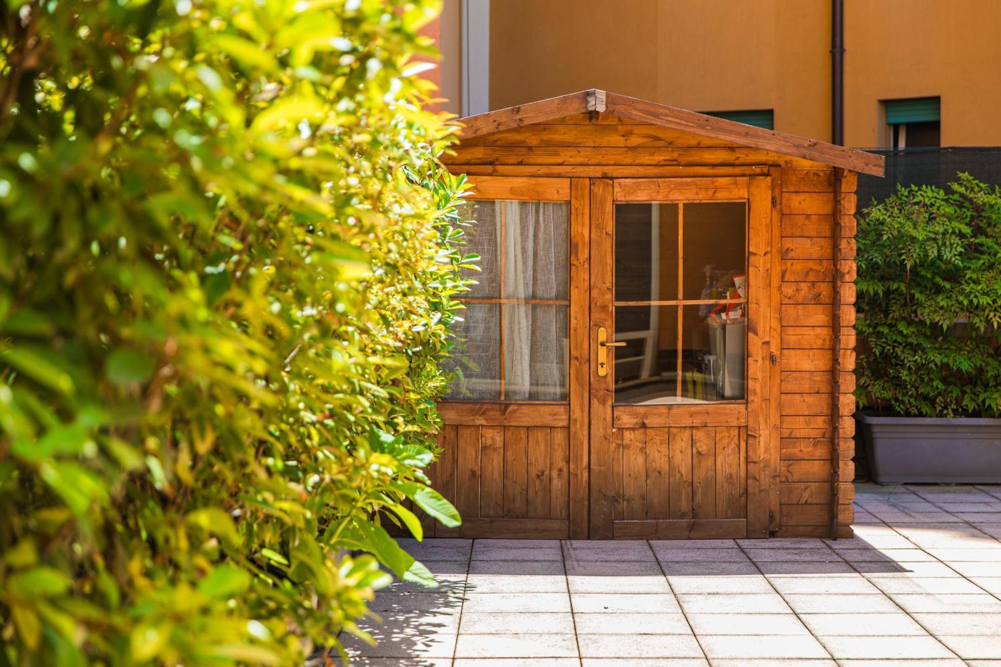 Nettuno Apartment - Private Garden In Bologna Center Екстер'єр фото